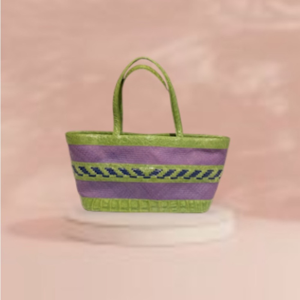 Nancy Gonzalez shoulder bag